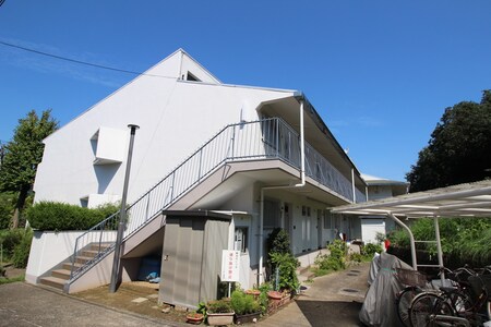 ﾗｲｵﾝｽﾞﾏﾝｼｮﾝ中山第２（１０５）外観写真