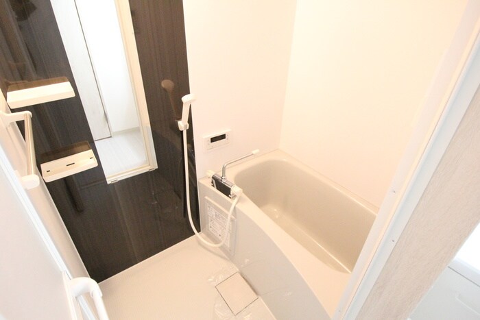 物件内観写真11　(バス／シャワールーム等)