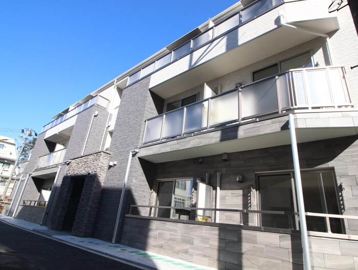 物件外観写真3　(外観写真)