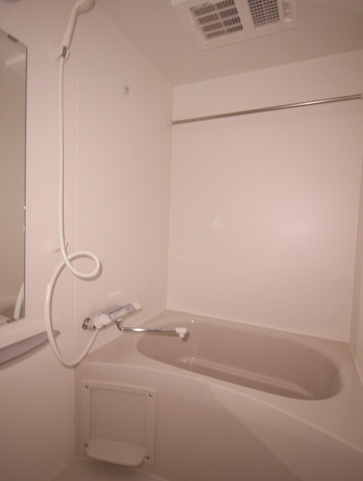 物件内観写真13　(バス／シャワールーム等)
