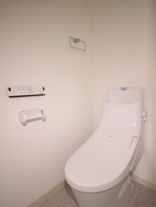 物件内観写真16　(トイレ)