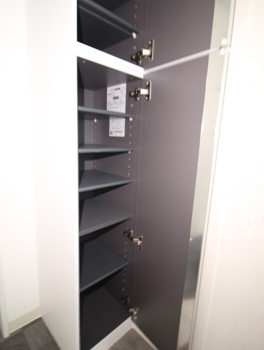 物件内観写真18　(靴箱)