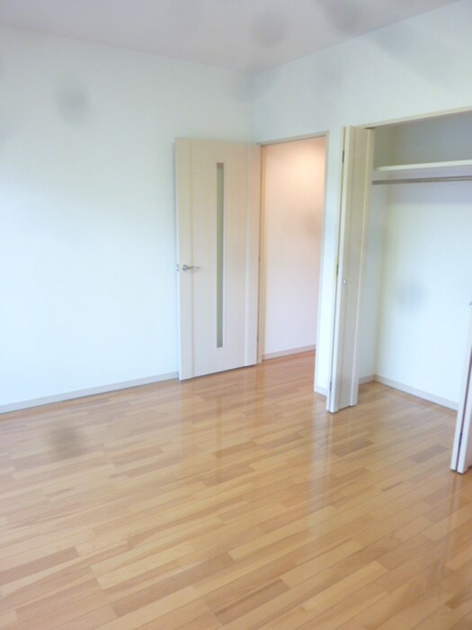 物件内観写真12　(居室)