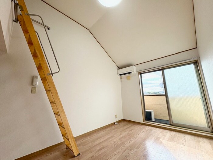 物件内観写真7　(居室)