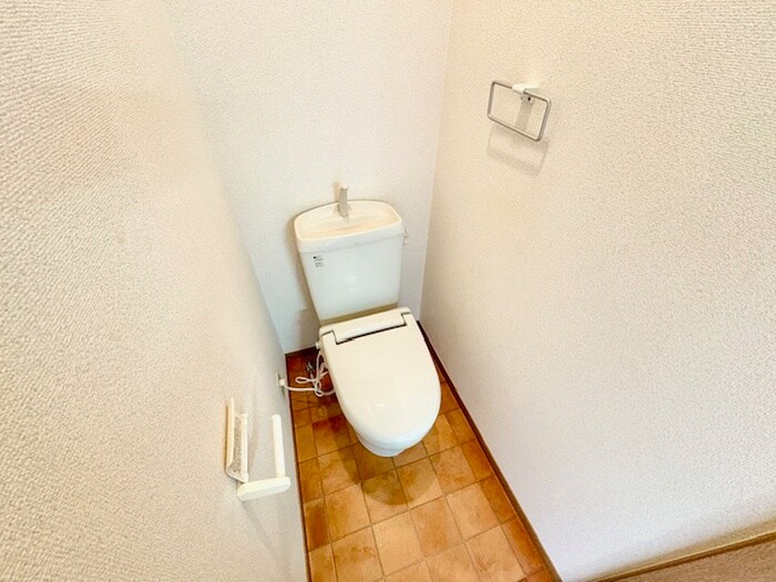 物件内観写真10　(トイレ)