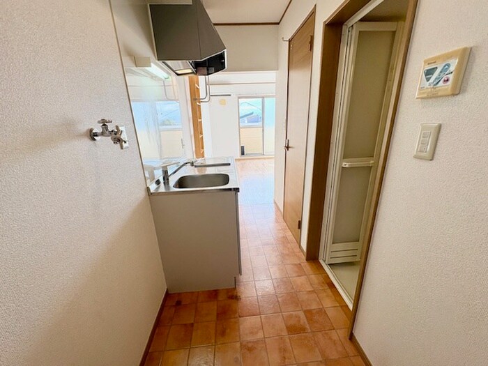 物件内観写真15　(廊下)