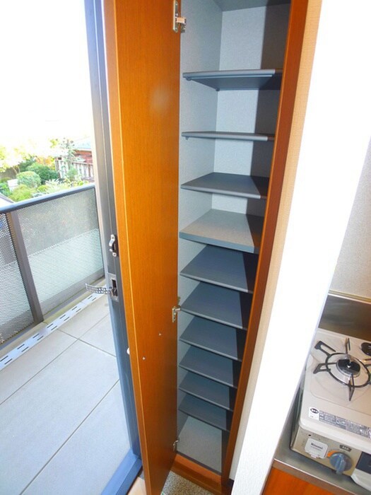 物件内観写真15　(靴箱)