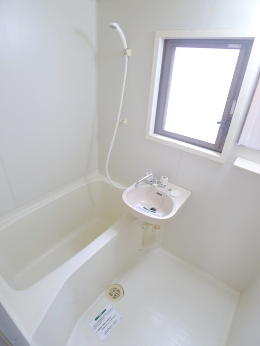 物件内観写真11　(バス／シャワールーム等)