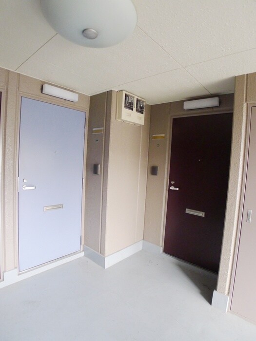 物件内観写真20　(玄関)