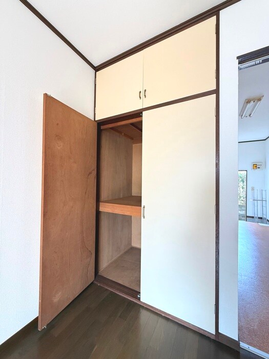 物件内観写真15　(収納)
