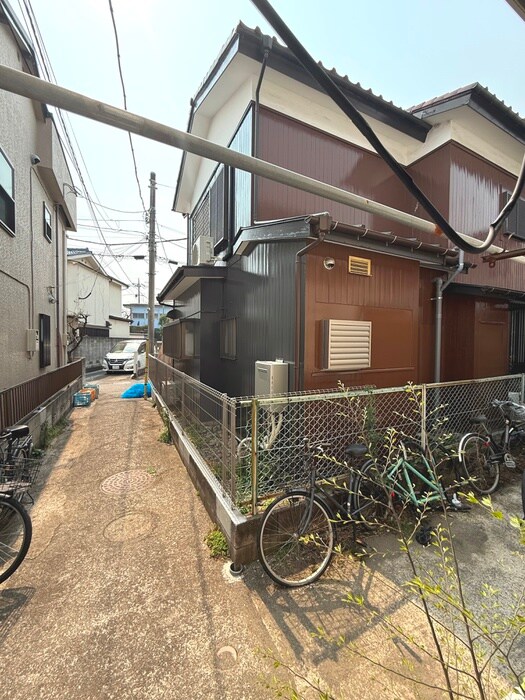 物件内観写真16　(室内からの展望)