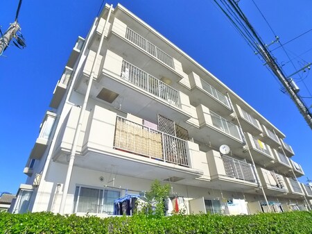 ルミエール新宿外観写真