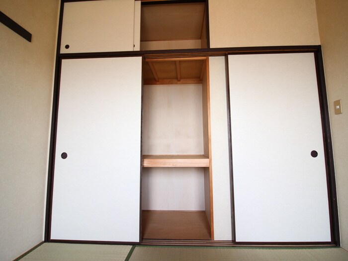 物件内観写真17　(収納)