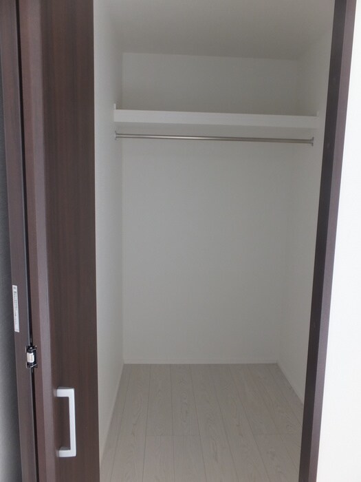 物件内観写真10　(収納)