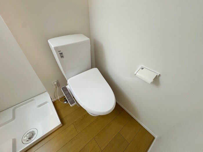 物件内観写真12　(トイレ)