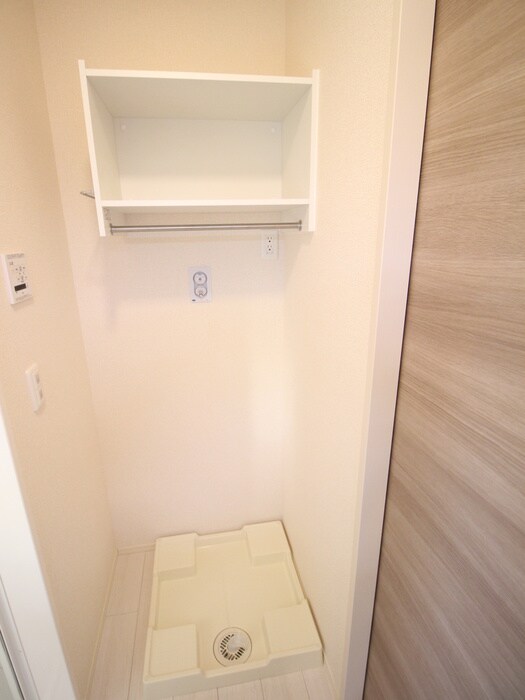 物件内観写真19　(洗濯機置場)