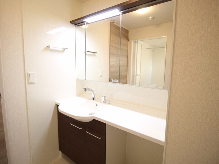 物件内観写真19　(洗面)