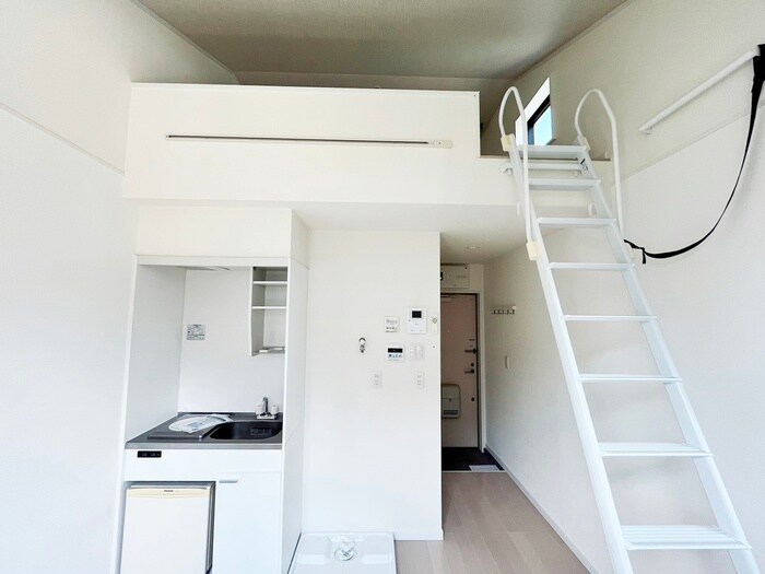 物件内観写真9　(居室)