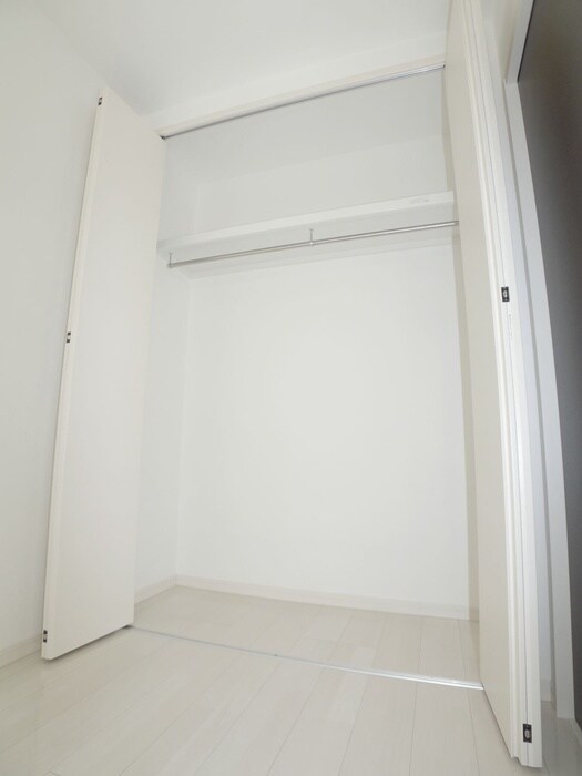 物件内観写真13　(収納)