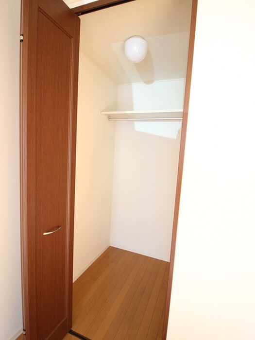 物件内観写真17　(収納)