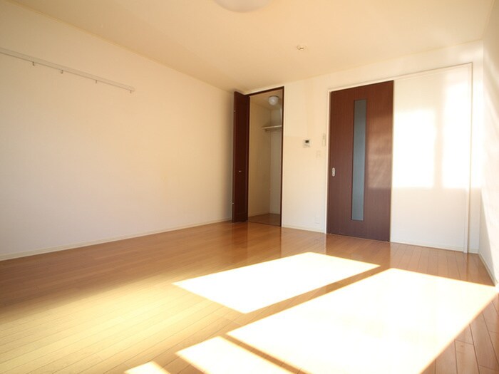 物件内観写真21　(室内からの展望)