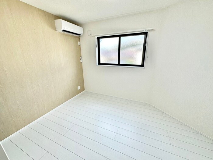 物件内観写真10　(居室)