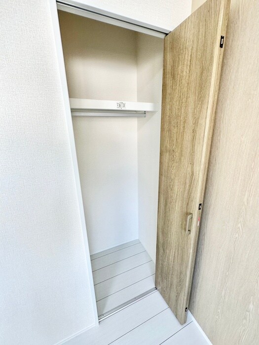 物件内観写真11　(居室)