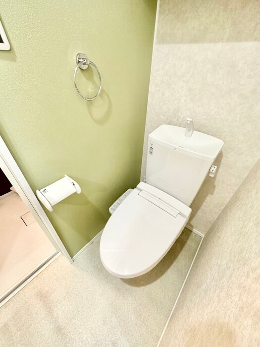 物件内観写真13　(トイレ)