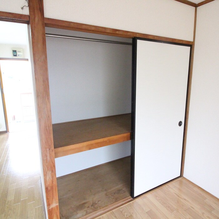 物件内観写真10　(収納)