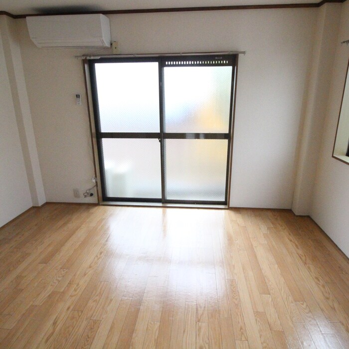 物件内観写真11　(居室)