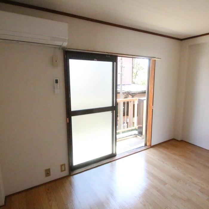 物件内観写真15　(居室)