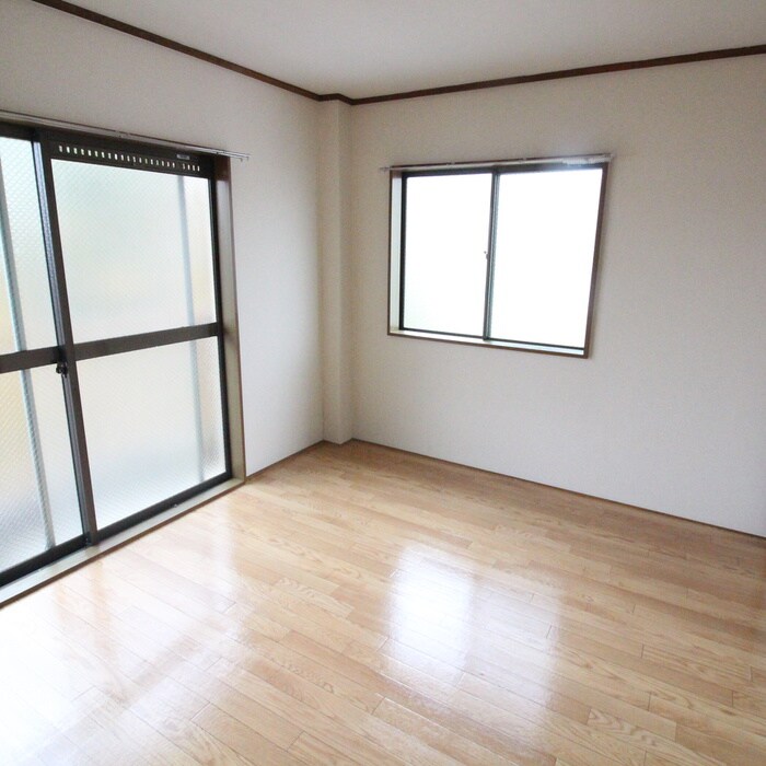 物件内観写真15　(居室)