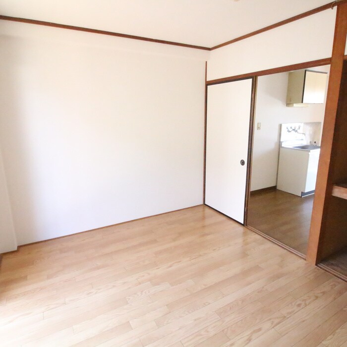 物件内観写真17　(居室)