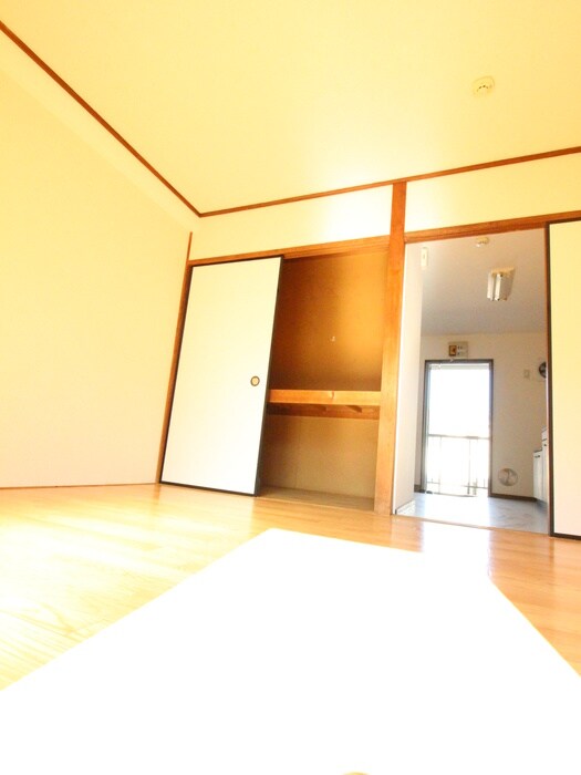 物件内観写真19　(居室)