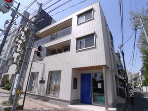 Tweedia外観写真