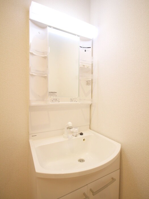 物件内観写真11　(洗面)