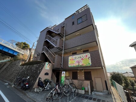 アーバンヒルズ峰岡外観写真
