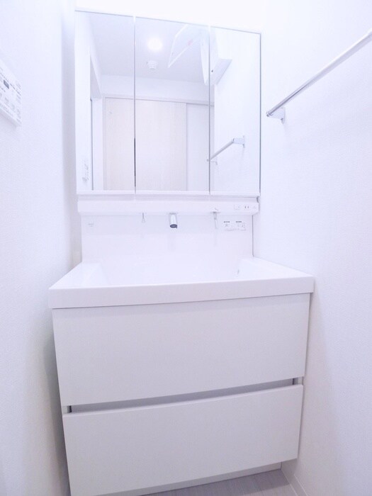 物件内観写真10　(洗面)