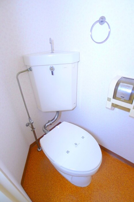 物件内観写真15　(トイレ)