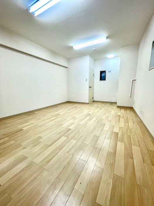 物件内観写真10　(居室)