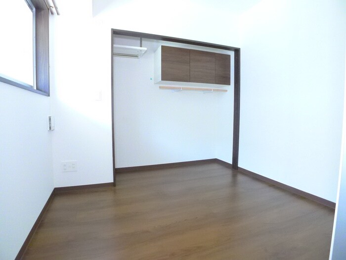 物件内観写真12　(居室)
