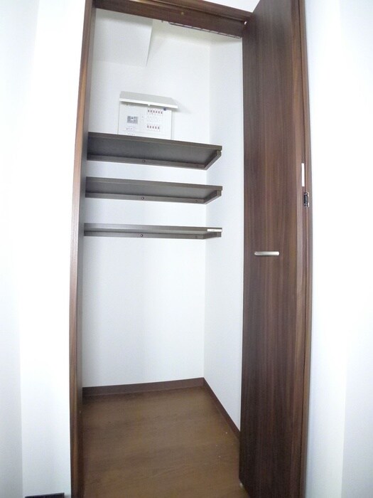 物件内観写真20　(収納)