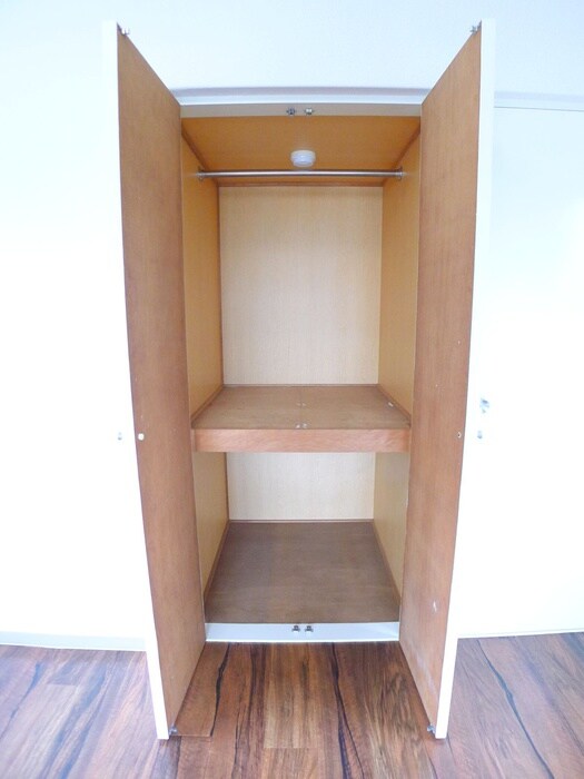 物件内観写真8　(収納)