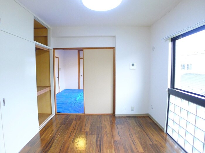 物件内観写真11　(居室)