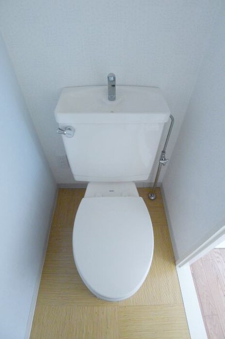 物件内観写真13　(トイレ)