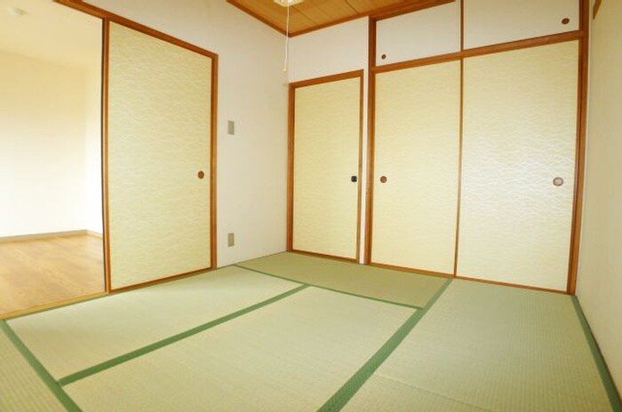 物件内観写真21　(居室)