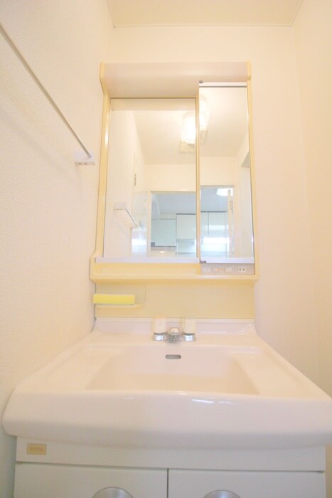 物件内観写真13　(洗面)