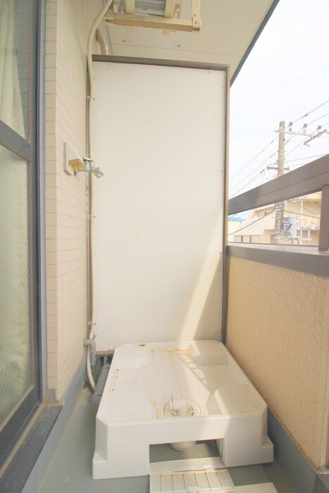 物件内観写真22　(洗濯機置場)