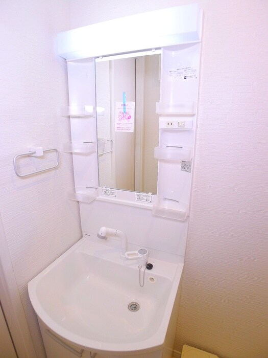 物件内観写真13　(洗面)