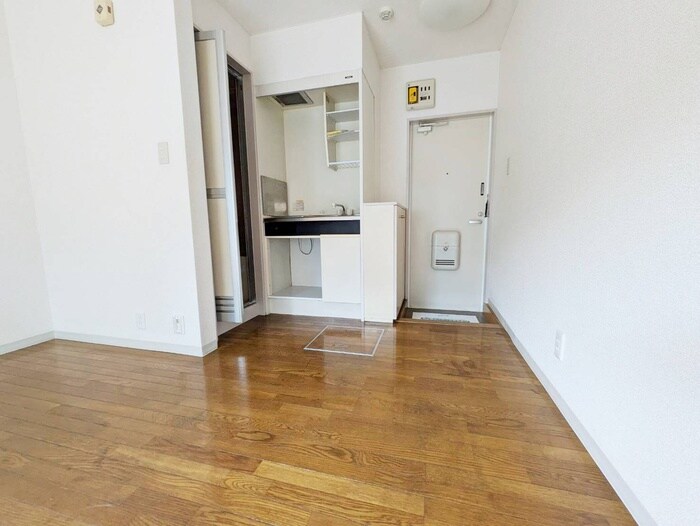 物件内観写真18　(廊下)